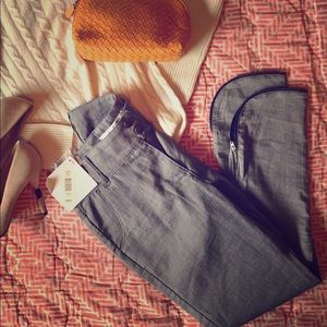 NWT Mark and James grey cropped trousers